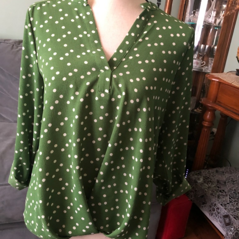 Polka dotted top